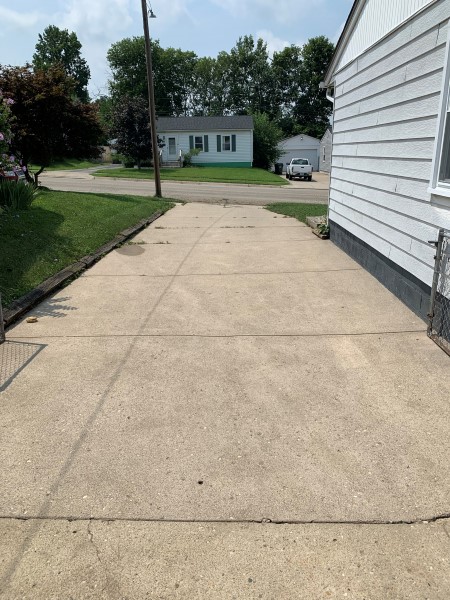 Concrete cleaning in dayton oh