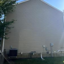Expert-House-Washing-Completed-in-Beavercreek-Ohio 4