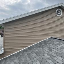 High-Quality-Roof-Cleaning-and-House-Washing-in-Springfield-Ohio 4
